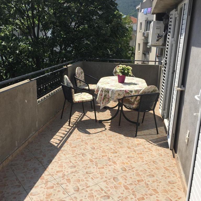 Apartments Sim Budva Exterior foto