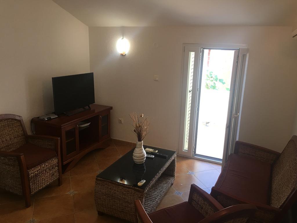 Apartments Sim Budva Exterior foto